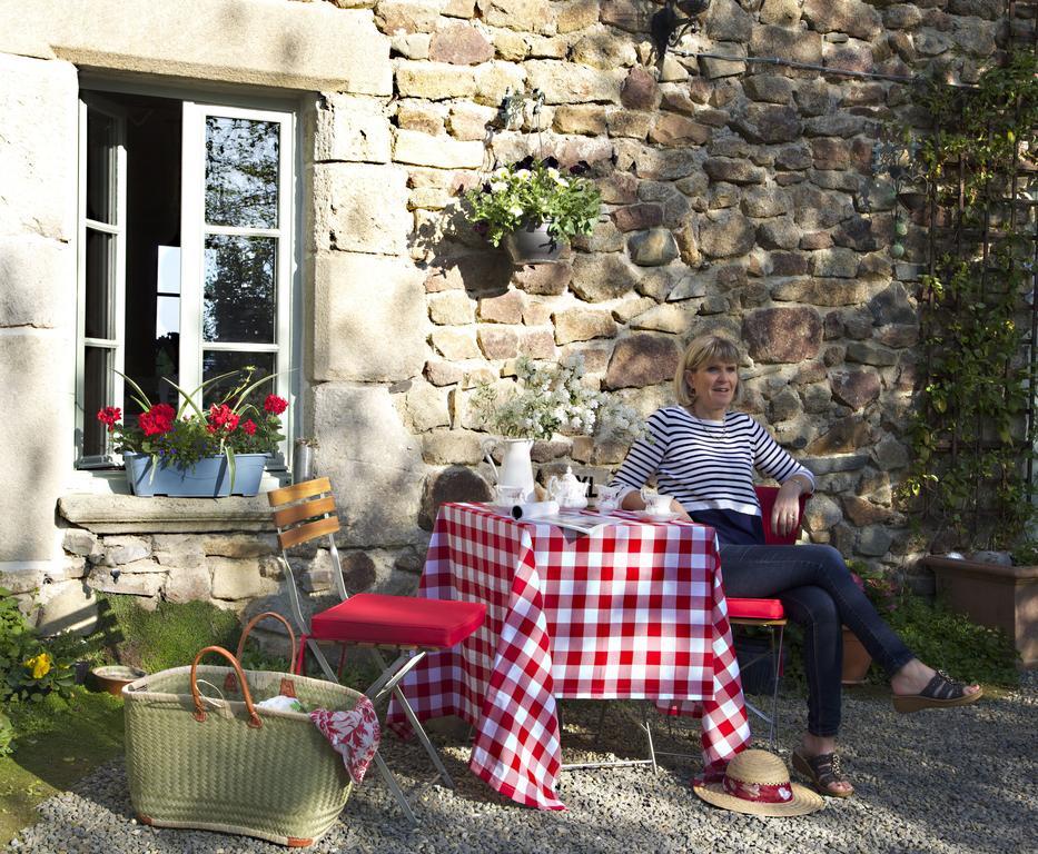 Bed and Breakfast Le Domaine De L'Arche Plouasne Экстерьер фото