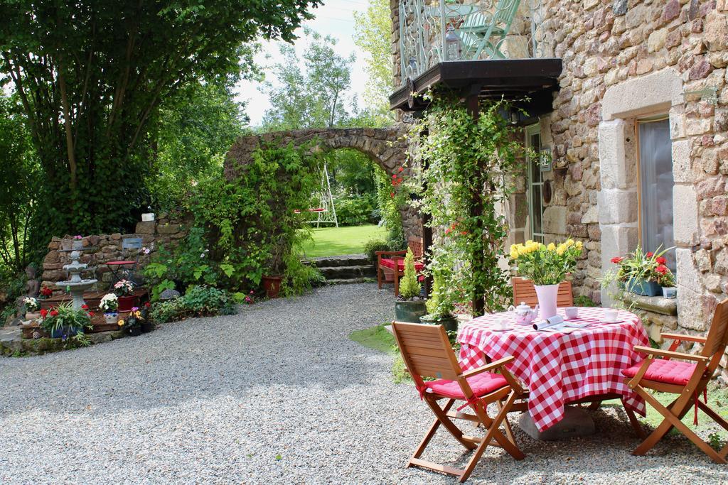 Bed and Breakfast Le Domaine De L'Arche Plouasne Экстерьер фото