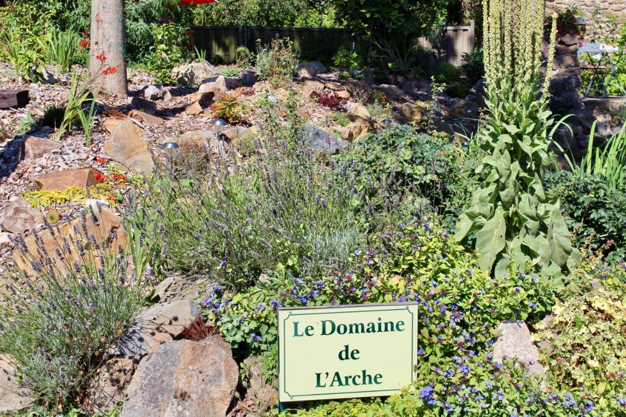 Bed and Breakfast Le Domaine De L'Arche Plouasne Экстерьер фото